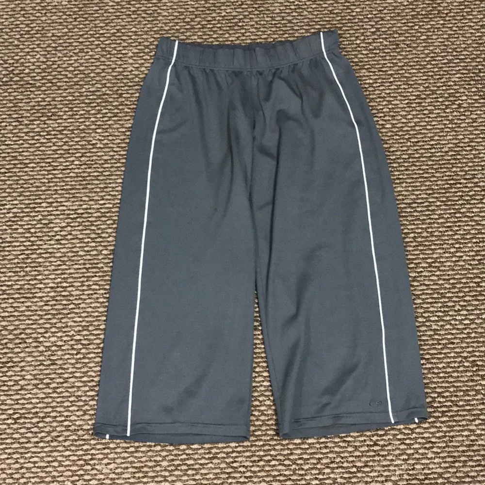 Champion Cropped Pants